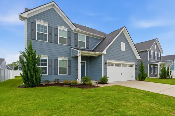 2943 Kellner Dr, Murfreesboro, TN 37128