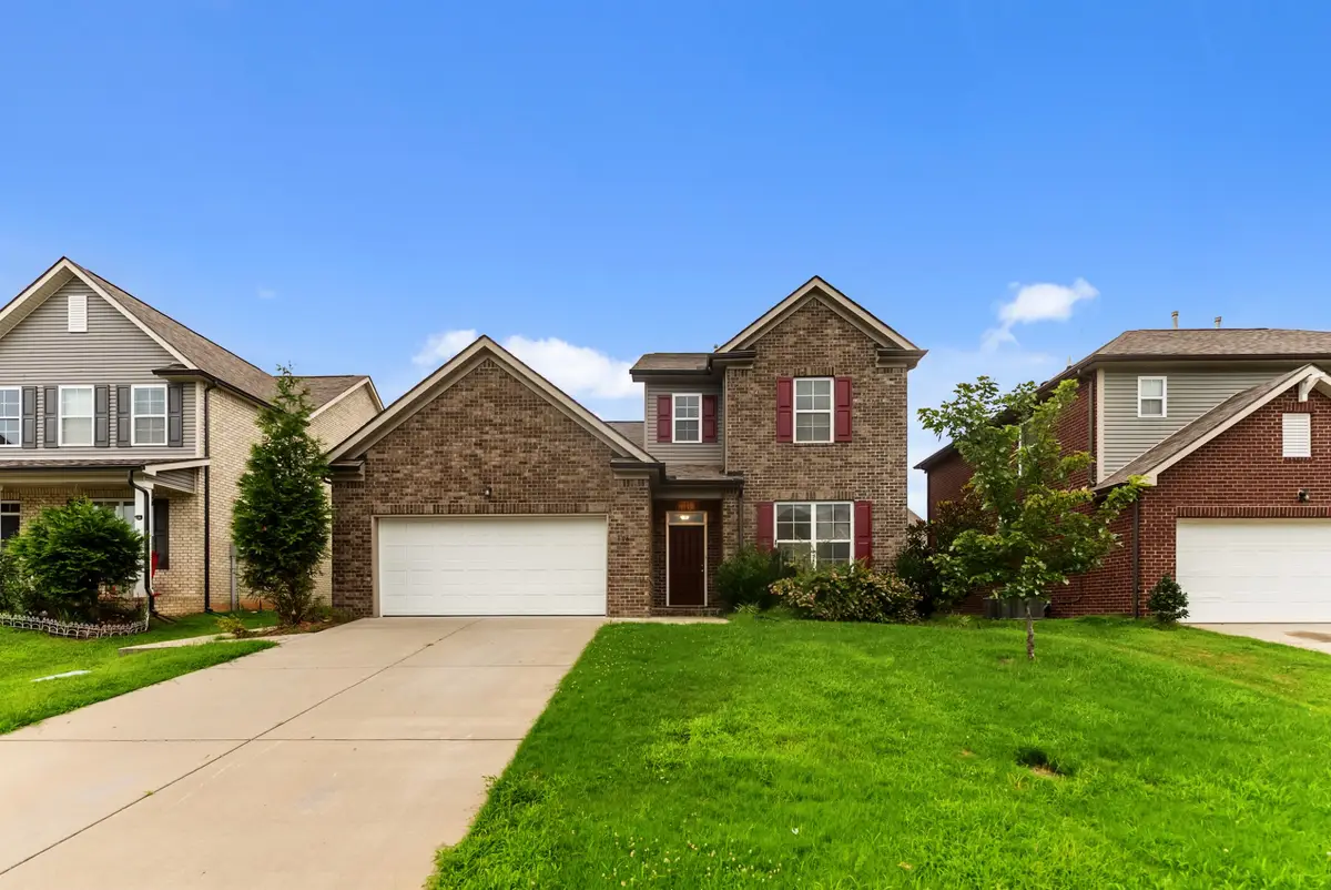 606 Green Meadow Ln, Smyrna, TN 37167 - #1