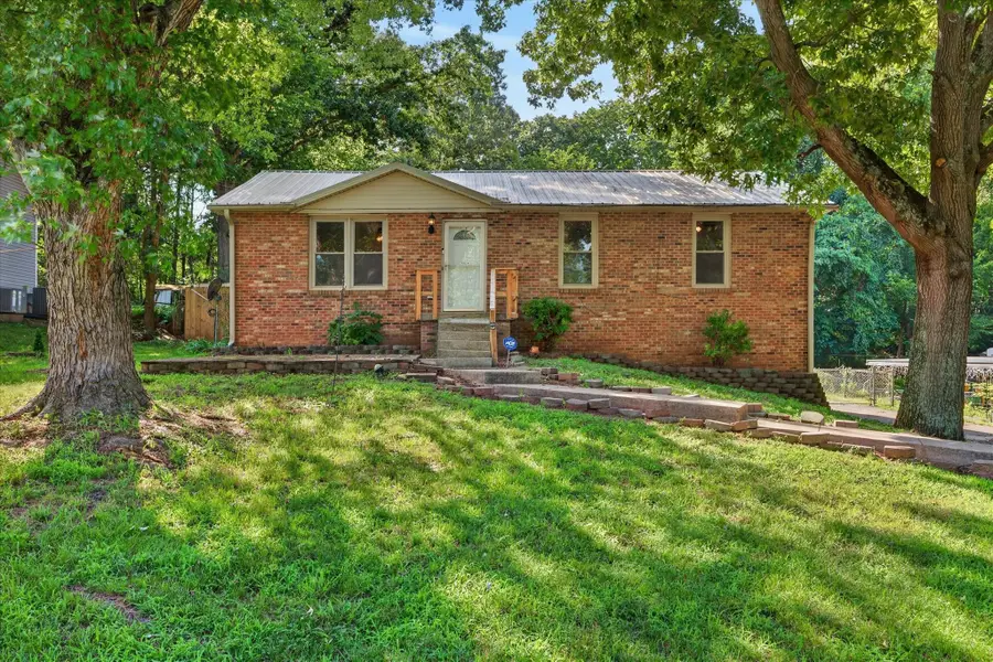 1832 Palamino Dr, Clarksville, TN 37042 - #3