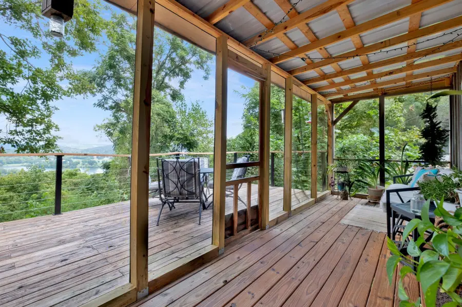 225 Grishom Ln, Granville, TN 38564 - #3
