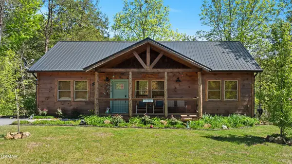 1016 Walini Way, Sevierville, TN 37876