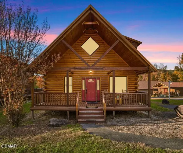 229 Forrest Loop Way, Gatlinburg, TN 37738