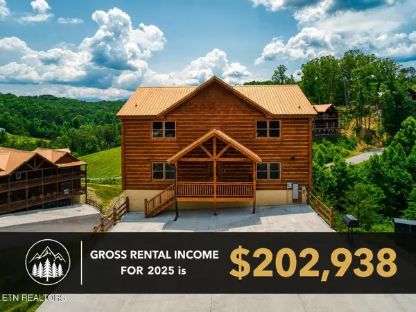 3303 Grace Way, Sevierville, TN 37876