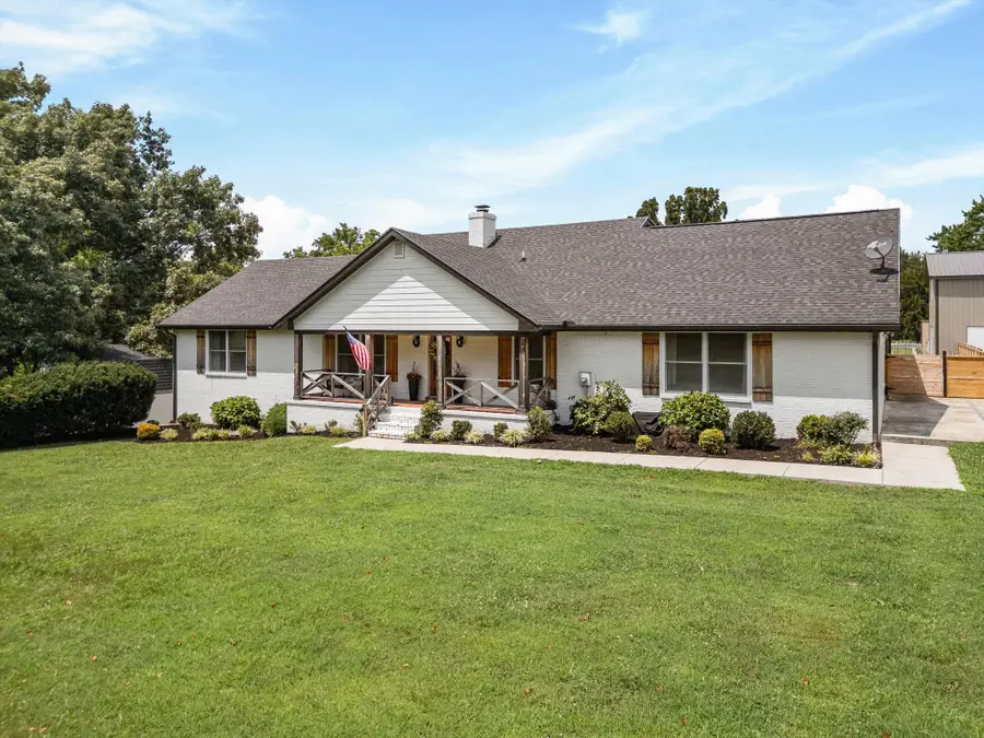 459 Bowling Branch Rd, Cottontown, TN 37048 - #2