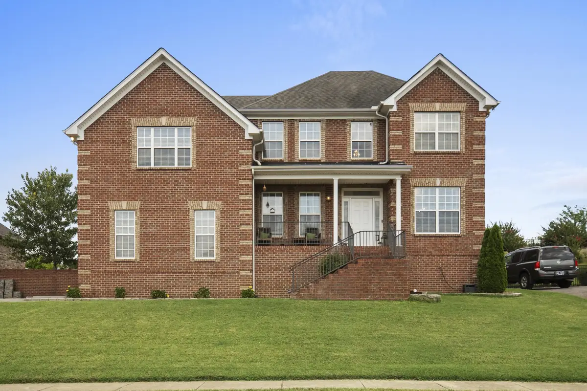 104 N Shadowhaven Way, Hendersonville, TN 37075 - #1
