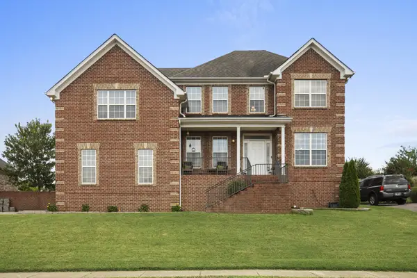 104 N Shadowhaven Way, Hendersonville, TN 37075