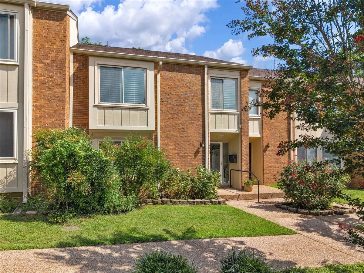 6948 Highland Park Dr, Nashville, TN 37205 - #1