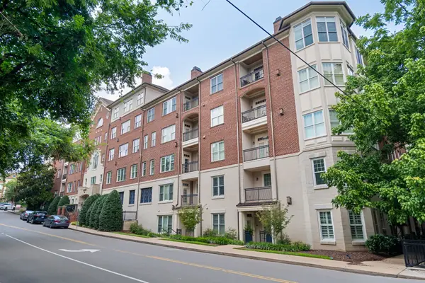 4116 Ridgefield Dr, Nashville, TN 37205