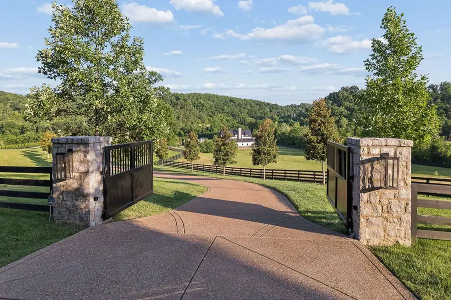 5747 Garrison Rd, Franklin, TN 37064 - #2