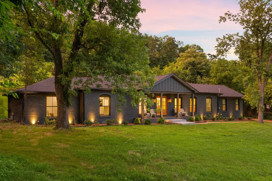 836 Forest Hills Dr, Nashville, TN 37220 - #3