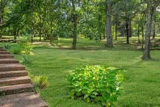 1029 Trainer Avenue, Burns, TN 37029 - #2