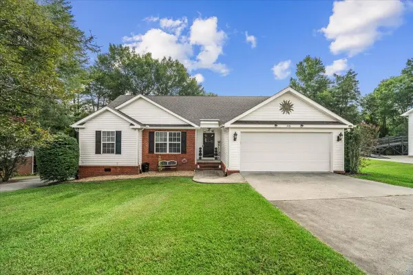 318 Eaglebend Drive, Cohutta, GA 30710