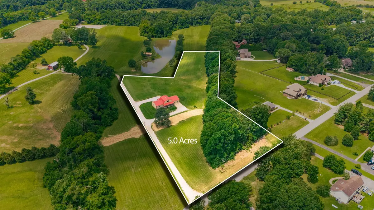2726 New Hall Rd, Greenbrier, TN 37073 - #1