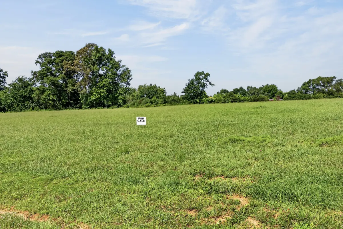 1433 Anna Maria Ln, Cookeville, TN 38501 - #1