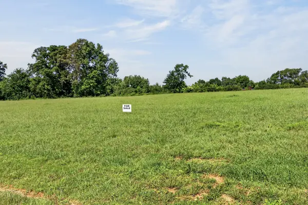 1433 Anna Maria Ln, Cookeville, TN 38501