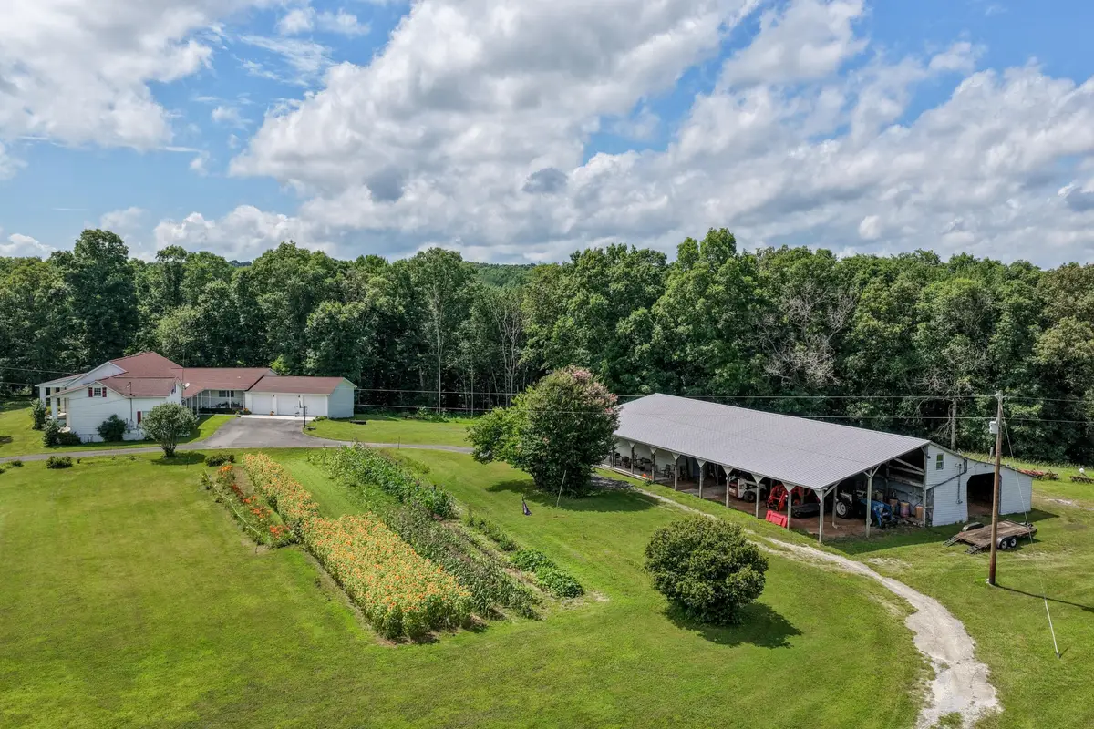 7055 Mooneyham Lonewood Road, Spencer, TN 38585 - #1