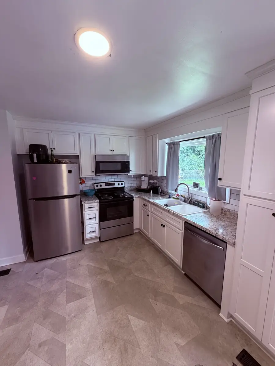 1201 Raby Ave, Shelbyville, TN 37160 - #3