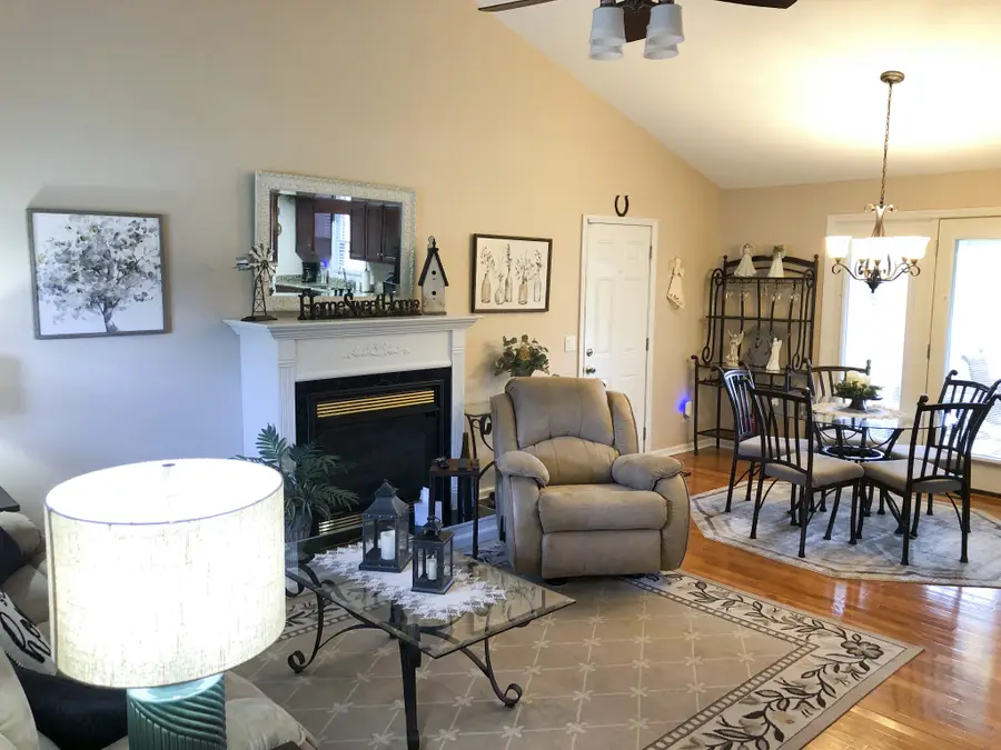 266 Woods Edge Rd, Winchester, TN 37398 - #3