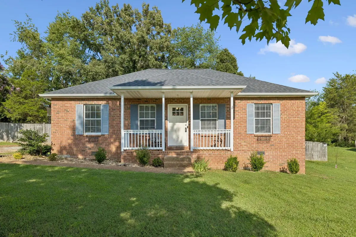115 Robert Ave, White House, TN 37188 - #1