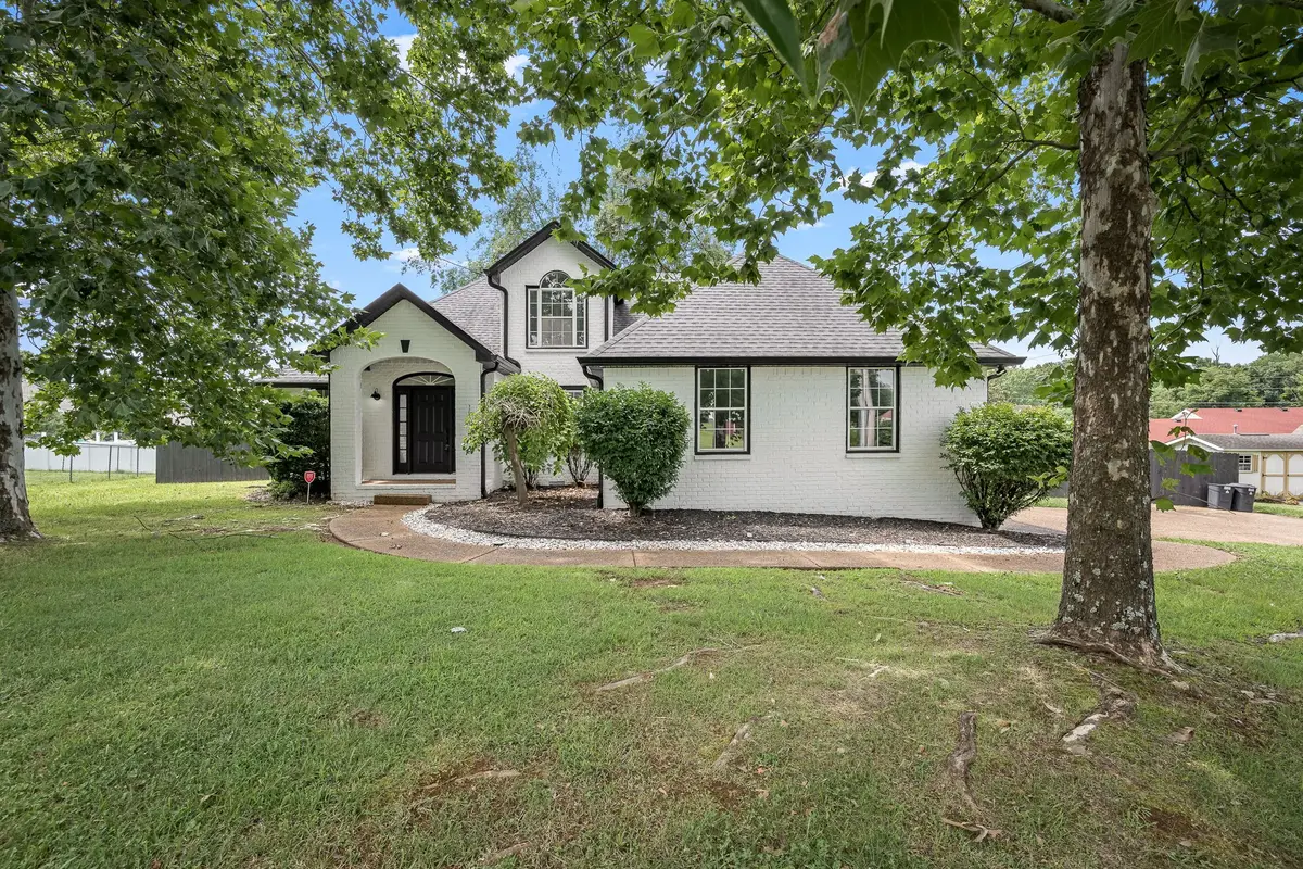 907 Harpeth River Ct, Murfreesboro, TN 37129 - #1