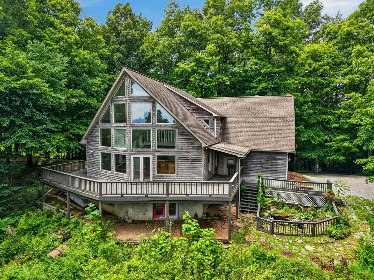 2946 Pen Hook Rd, Monterey, TN 38574 - #1