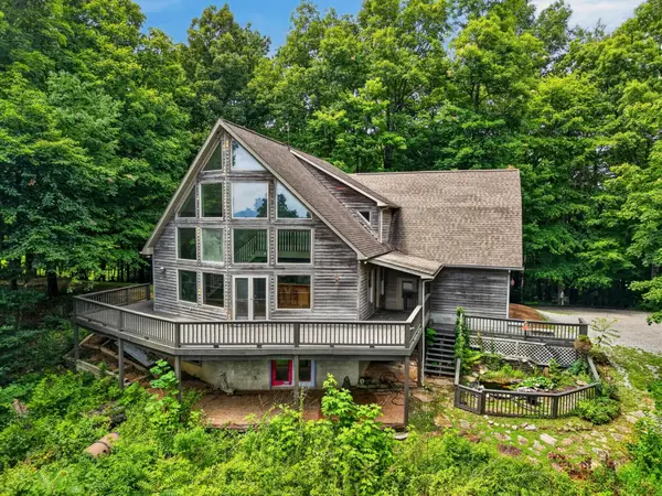2946 Pen Hook Rd, Monterey, TN 38574