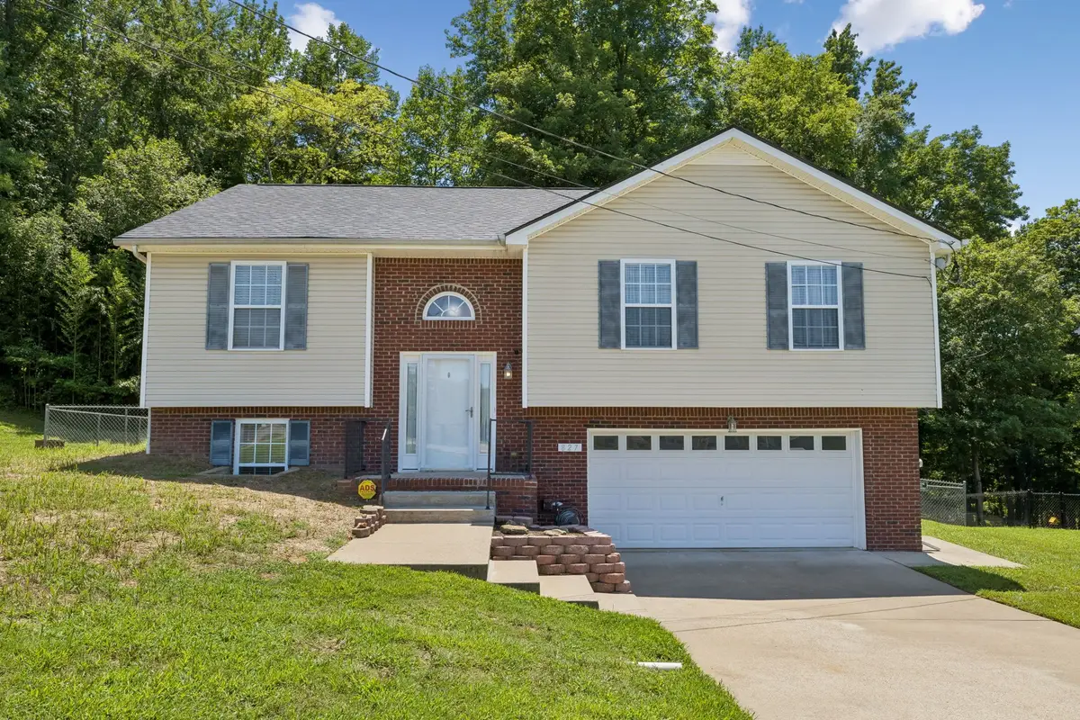 827 Sugarcane Way, Clarksville, TN 37040 - #1