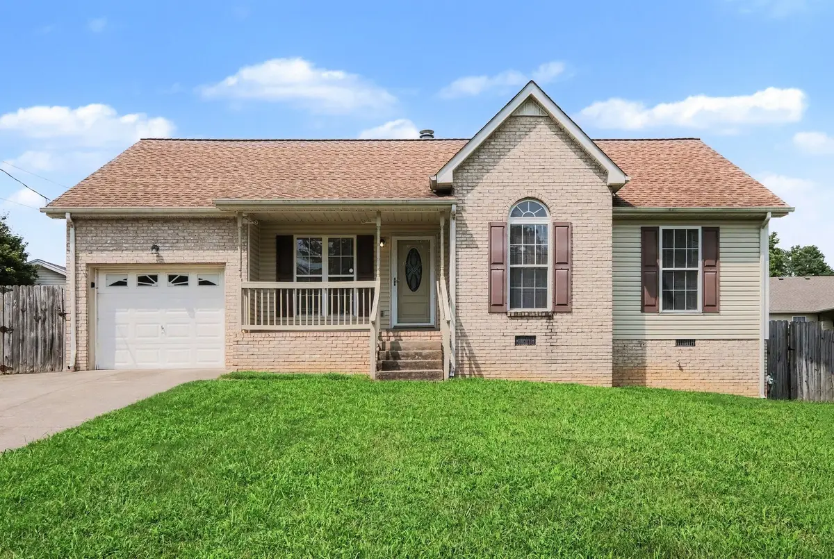 604 Ellis Ct, Old Hickory, TN 37138 - #1