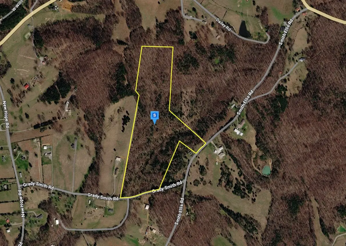 215 Grady Smith Rd, Hilham, TN 38568 - #1