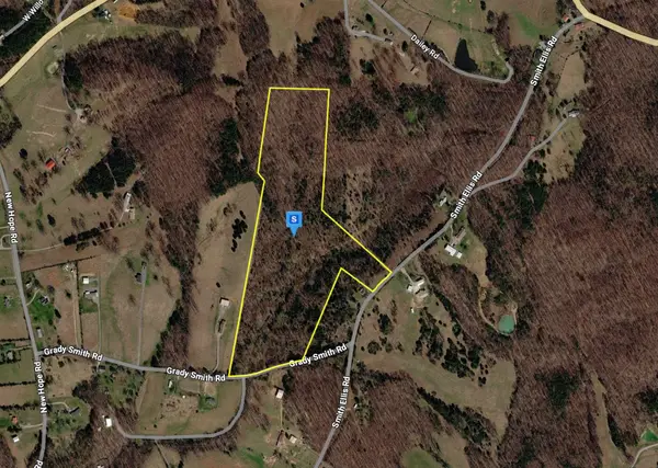 215 Grady Smith Rd, Hilham, TN 38568
