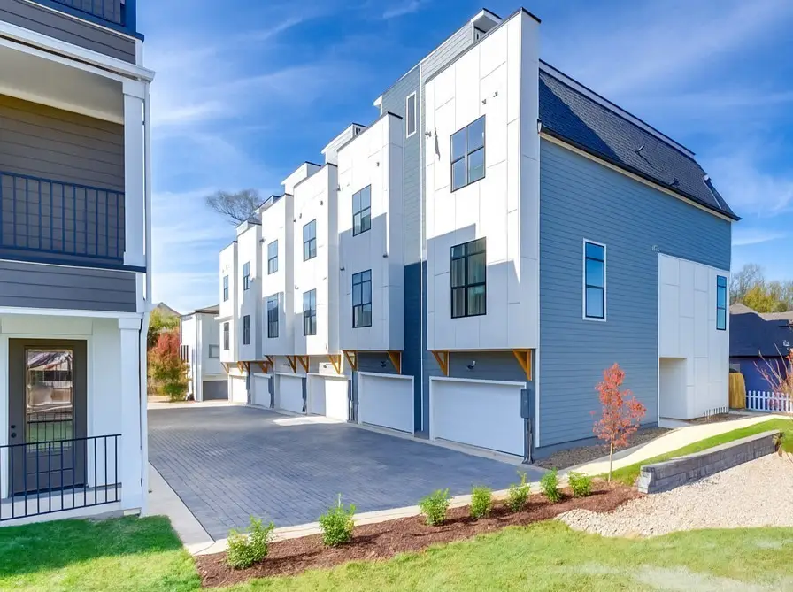 110 Myrtle St #Unit B, Nashville, TN 37206 - #2