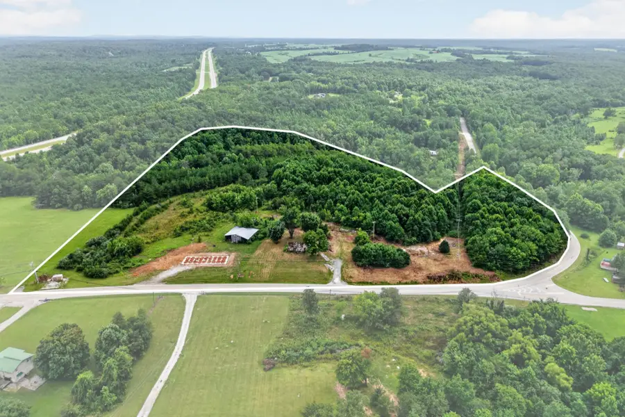 1752 Pine Grove Rd, Spencer, TN 38585 - #2