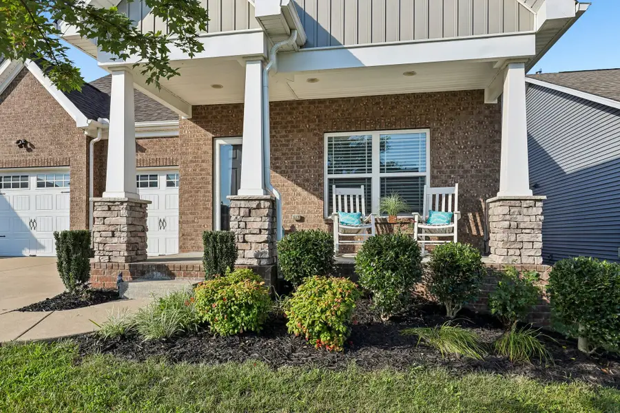 1319 Coates Ln, Gallatin, TN 37066 - #2
