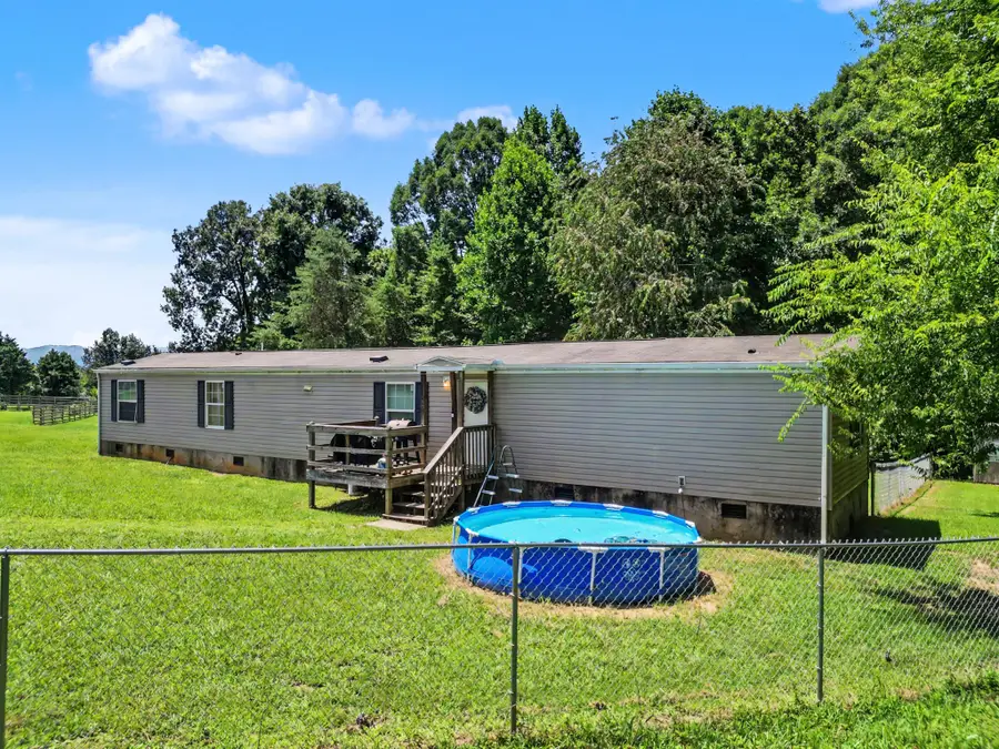 330 Oak Leaf Cir, Maryville, TN 37804 - #3