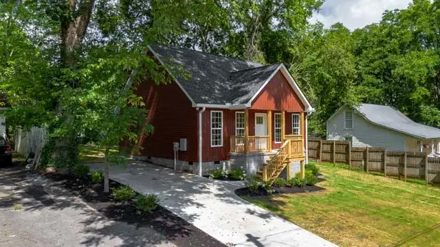 203 Locust St, Springfield, TN 37172 - #2