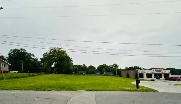 1609 Jones St, Springfield, TN 37172