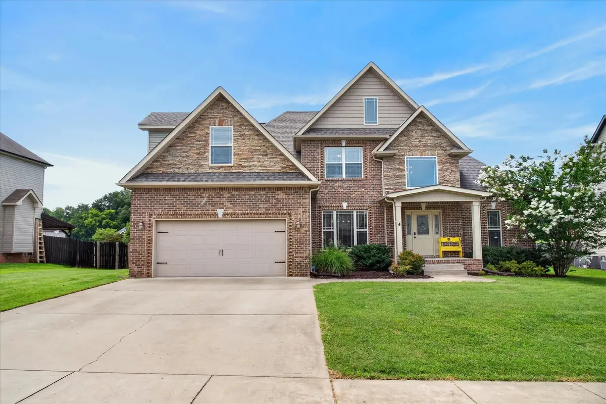 992 Promenade Dr, Adams, TN 37010 - #1