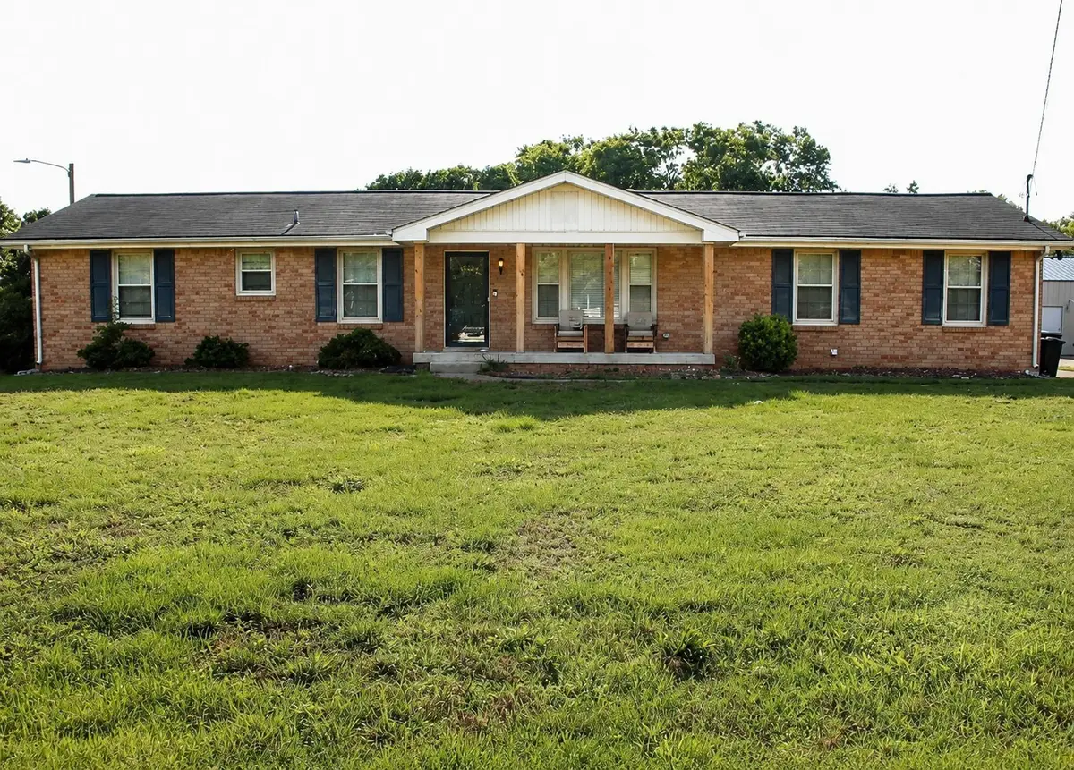 205 Ivy Dr, Hendersonville, TN 37075 - #1