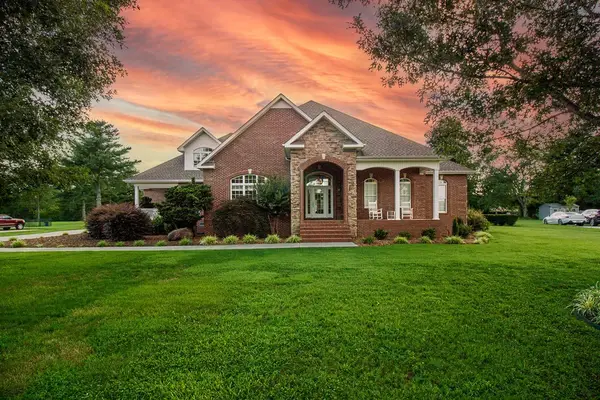 323 Ridgecrest Dr, Winchester, TN 37398