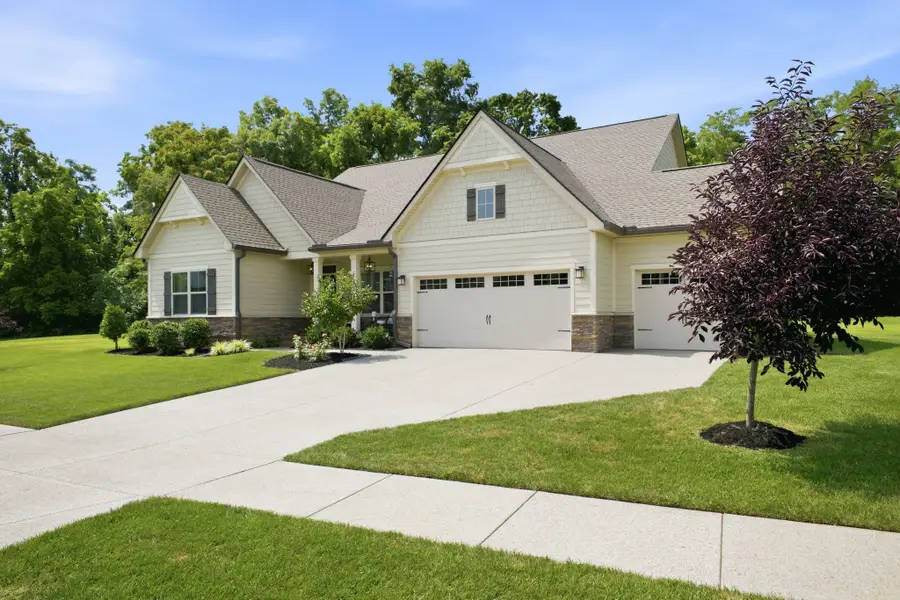 7035 Sky Meadow Dr, College Grove, TN 37046 - #2
