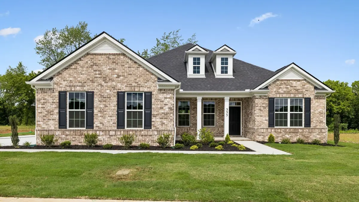 329 Harvest Point Blvd, Spring Hill, TN 37174 - #1