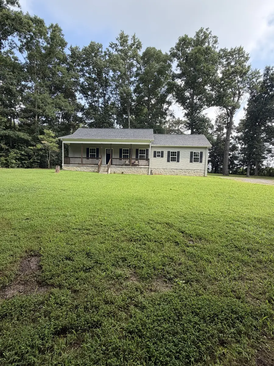 545 Carole Anne Dr, Woodbury, TN 37190 - #2