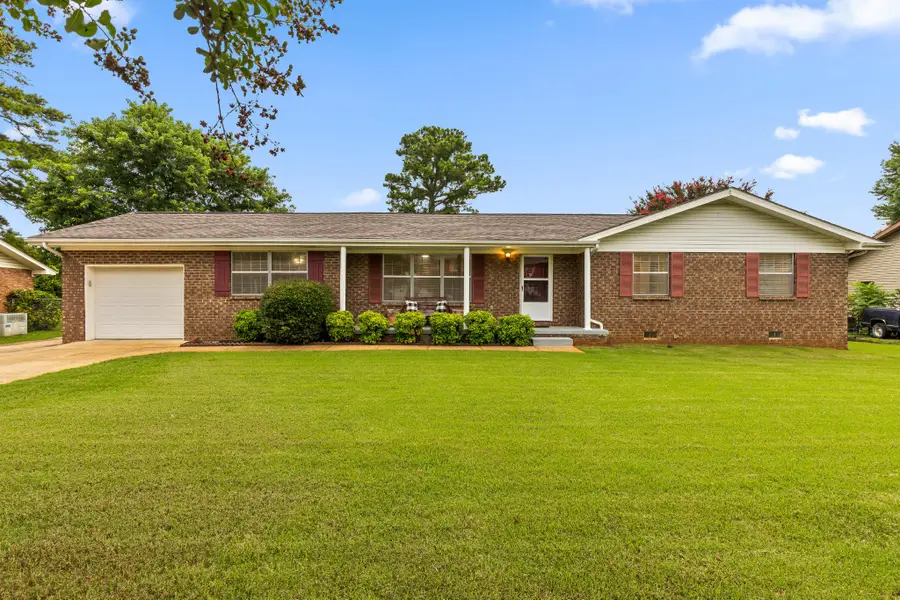 325 Kelsey Drive, Rossville, GA 30741 - #2