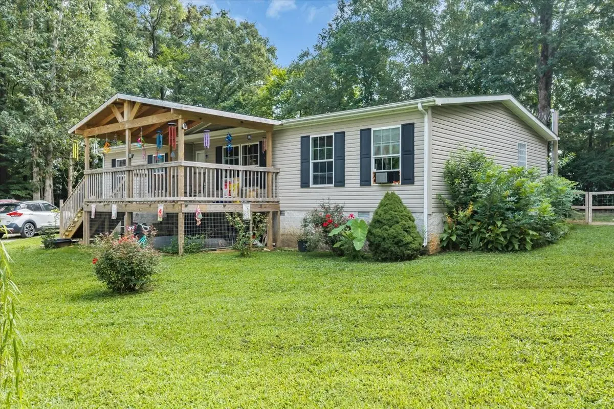 1363 Laws Rd, McMinnville, TN 37110 - #1