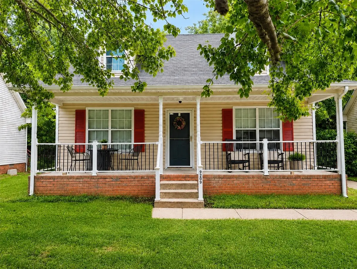 9209 Pembroke Oak Grove Rd, Oak Grove, KY 42262 - #1