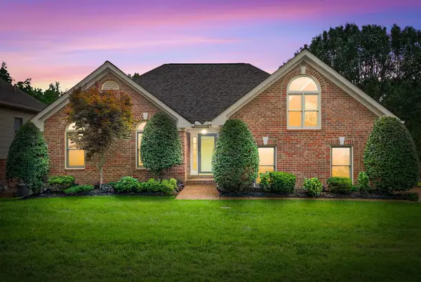 4928 Tulip Grove Ln, Hermitage, TN 37076