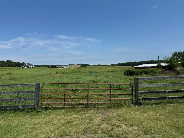 15032 Owens Chapel Rd, White House, TN 37188 - #1
