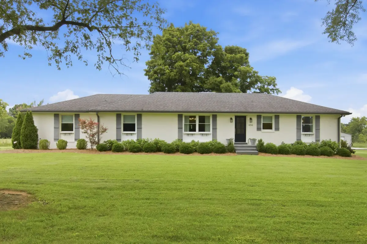 656 Spring Creek Ln, Lebanon, TN 37090 - #1