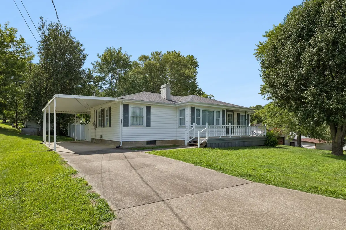 119 Hogan Rd, Gordonsville, TN 38563 - #1