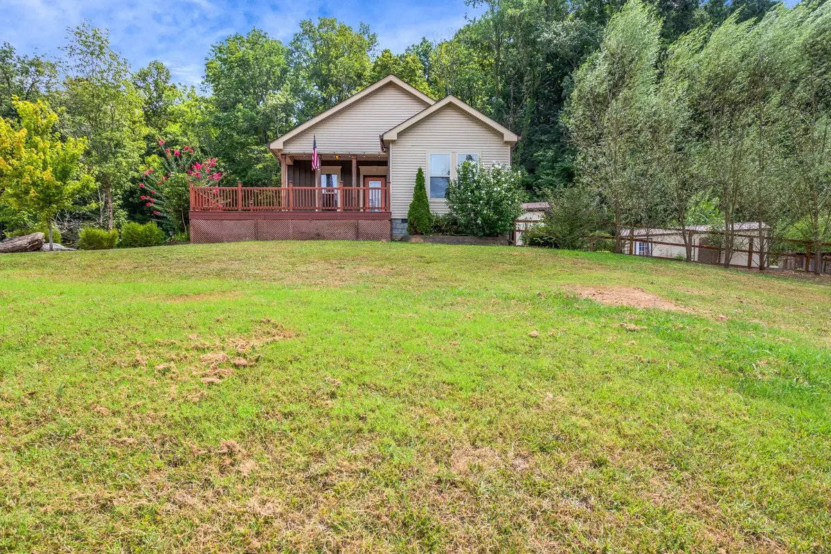 2071 Preacher Holt Rd, Mount Pleasant, TN 38474 - #1